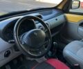 Желтый Рено Кенгу, объемом двигателя 1.46 л и пробегом 271 тыс. км за 3930 $, фото 15 на Automoto.ua