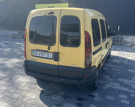 Желтый Рено Кенгу, объемом двигателя 1.46 л и пробегом 270 тыс. км за 3300 $, фото 4 на Automoto.ua