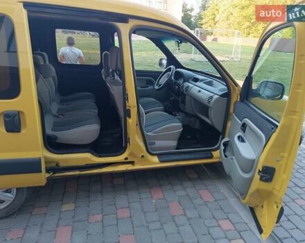 Желтый Рено Кенгу, объемом двигателя 1.5 л и пробегом 290 тыс. км за 2950 $, фото 3 на Automoto.ua