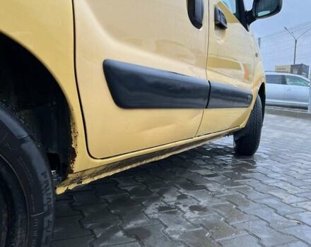 Жовтий Рено Кєнгу, об'ємом двигуна 1.46 л та пробігом 280 тис. км за 4999 $, фото 7 на Automoto.ua