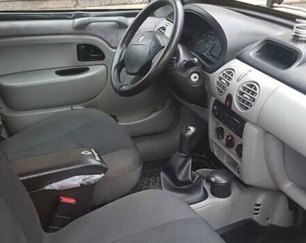 Желтый Рено Кенгу, объемом двигателя 1.5 л и пробегом 230 тыс. км за 4200 $, фото 6 на Automoto.ua