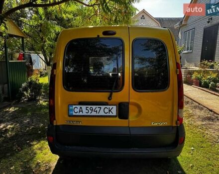 Желтый Рено Кенгу, объемом двигателя 1.46 л и пробегом 232 тыс. км за 4300 $, фото 4 на Automoto.ua