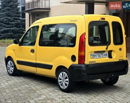 Желтый Рено Кенгу, объемом двигателя 1.46 л и пробегом 200 тыс. км за 3300 $, фото 4 на Automoto.ua