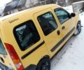 Желтый Рено Кенгу, объемом двигателя 1.5 л и пробегом 200 тыс. км за 4600 $, фото 1 на Automoto.ua