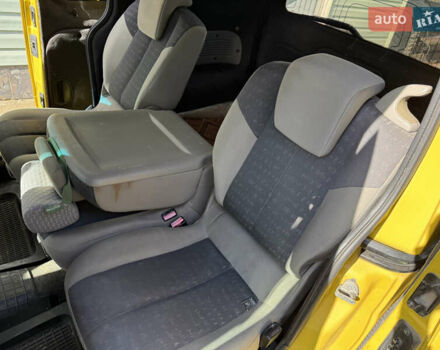 Жовтий Рено Кєнгу, об'ємом двигуна 1.46 л та пробігом 320 тис. км за 3200 $, фото 10 на Automoto.ua