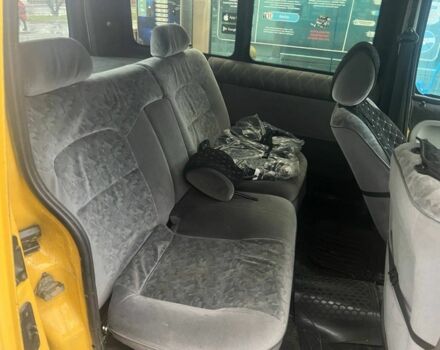 Жовтий Рено Кєнгу, об'ємом двигуна 1.5 л та пробігом 203 тис. км за 4000 $, фото 6 на Automoto.ua