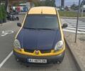 Желтый Рено Кенгу, объемом двигателя 1.5 л и пробегом 318 тыс. км за 3650 $, фото 1 на Automoto.ua