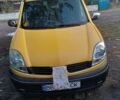 Желтый Рено Кенгу, объемом двигателя 1.5 л и пробегом 316 тыс. км за 4700 $, фото 2 на Automoto.ua