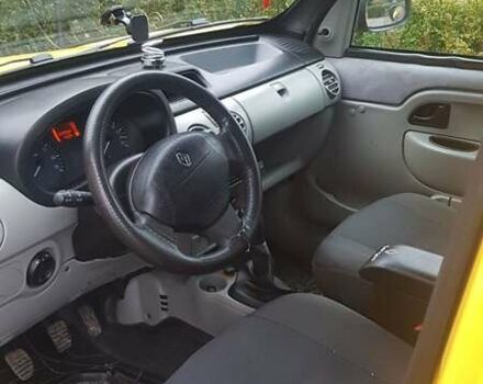 Желтый Рено Кенгу, объемом двигателя 1.5 л и пробегом 230 тыс. км за 4200 $, фото 7 на Automoto.ua