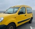 Желтый Рено Кенгу, объемом двигателя 1.46 л и пробегом 387 тыс. км за 3200 $, фото 4 на Automoto.ua