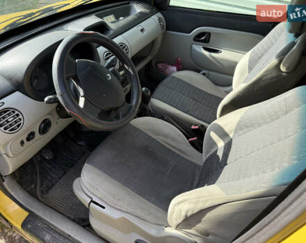 Жовтий Рено Кєнгу, об'ємом двигуна 1.46 л та пробігом 320 тис. км за 3200 $, фото 6 на Automoto.ua