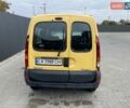 Желтый Рено Кенгу, объемом двигателя 1.46 л и пробегом 399 тыс. км за 3500 $, фото 2 на Automoto.ua