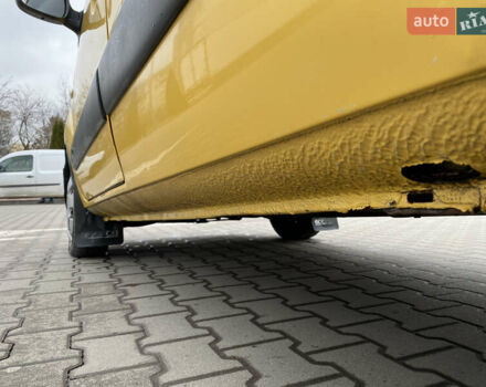 Жовтий Рено Кєнгу, об'ємом двигуна 1.46 л та пробігом 280 тис. км за 4199 $, фото 48 на Automoto.ua