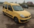 Желтый Рено Кенгу, объемом двигателя 1.5 л и пробегом 230 тыс. км за 4000 $, фото 1 на Automoto.ua