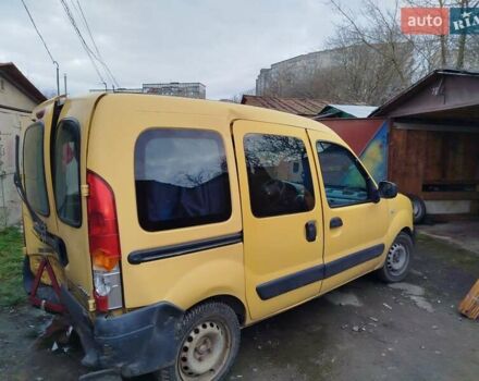Желтый Рено Кенгу, объемом двигателя 1.46 л и пробегом 240 тыс. км за 2000 $, фото 3 на Automoto.ua