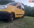 Желтый Рено Кенгу, объемом двигателя 1.5 л и пробегом 150 тыс. км за 3800 $, фото 1 на Automoto.ua