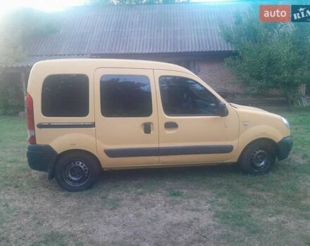 Желтый Рено Кенгу, объемом двигателя 1.5 л и пробегом 150 тыс. км за 3800 $, фото 5 на Automoto.ua
