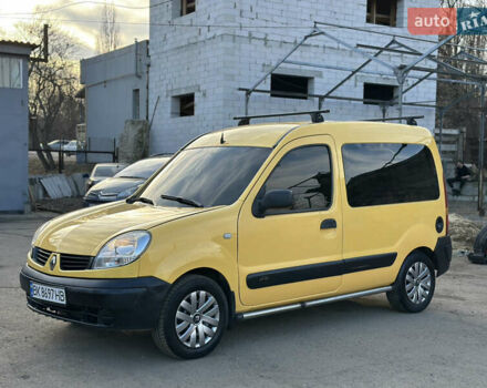 Желтый Рено Кенгу, объемом двигателя 1.46 л и пробегом 299 тыс. км за 3850 $, фото 6 на Automoto.ua