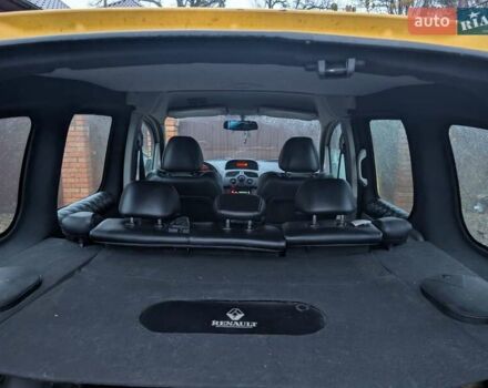 Желтый Рено Кенгу, объемом двигателя 1.46 л и пробегом 330 тыс. км за 5800 $, фото 10 на Automoto.ua