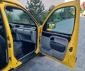 Желтый Рено Кенгу, объемом двигателя 1.46 л и пробегом 197 тыс. км за 2999 $, фото 30 на Automoto.ua