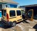 Желтый Рено Кенгу, объемом двигателя 1.5 л и пробегом 300 тыс. км за 2600 $, фото 1 на Automoto.ua