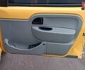 Желтый Рено Кенгу, объемом двигателя 1.5 л и пробегом 339 тыс. км за 3550 $, фото 33 на Automoto.ua