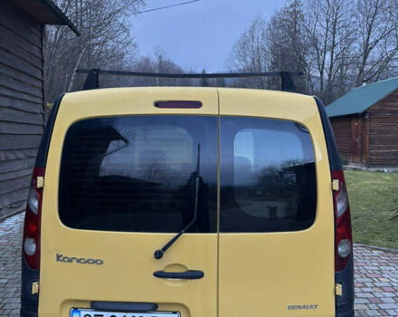 Желтый Рено Кенгу, объемом двигателя 1.5 л и пробегом 312 тыс. км за 4700 $, фото 5 на Automoto.ua