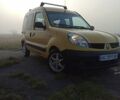 Желтый Рено Кенгу, объемом двигателя 1.5 л и пробегом 359 тыс. км за 3399 $, фото 1 на Automoto.ua