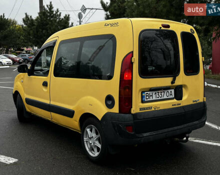 Желтый Рено Кенгу, объемом двигателя 1.46 л и пробегом 290 тыс. км за 3999 $, фото 3 на Automoto.ua