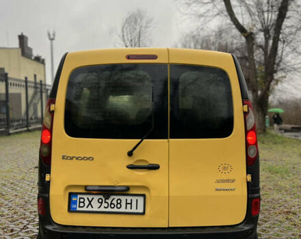 Желтый Рено Кенгу, объемом двигателя 1.46 л и пробегом 348 тыс. км за 4650 $, фото 5 на Automoto.ua