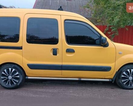 Желтый Рено Кенгу, объемом двигателя 1.5 л и пробегом 339 тыс. км за 3550 $, фото 5 на Automoto.ua