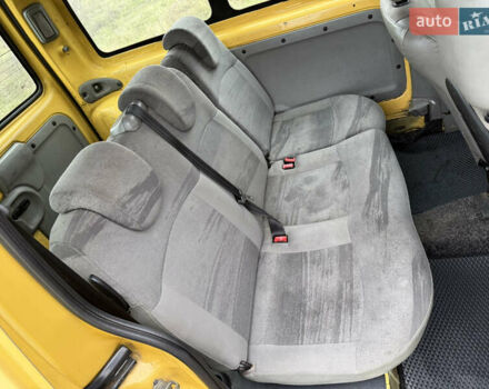 Жовтий Рено Кєнгу, об'ємом двигуна 1.5 л та пробігом 285 тис. км за 3600 $, фото 9 на Automoto.ua