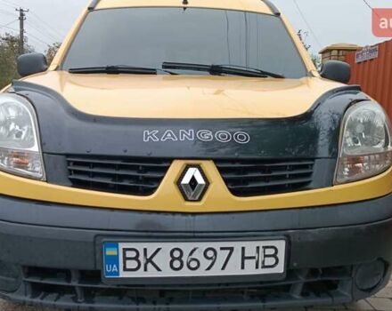 Желтый Рено Кенгу, объемом двигателя 1.5 л и пробегом 339 тыс. км за 3550 $, фото 12 на Automoto.ua