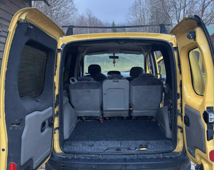 Желтый Рено Кенгу, объемом двигателя 1.5 л и пробегом 312 тыс. км за 4700 $, фото 16 на Automoto.ua