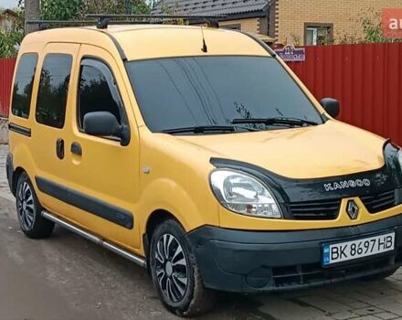 Желтый Рено Кенгу, объемом двигателя 1.5 л и пробегом 339 тыс. км за 3550 $, фото 3 на Automoto.ua