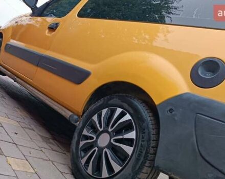 Желтый Рено Кенгу, объемом двигателя 1.5 л и пробегом 339 тыс. км за 3550 $, фото 14 на Automoto.ua