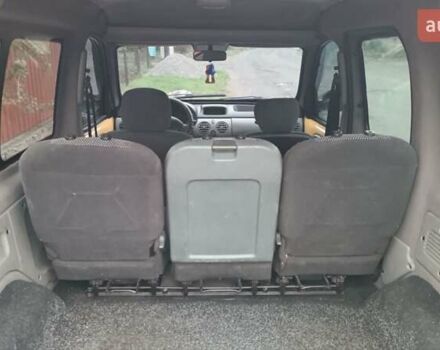 Желтый Рено Кенгу, объемом двигателя 1.5 л и пробегом 339 тыс. км за 3550 $, фото 30 на Automoto.ua