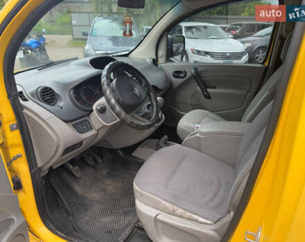 Желтый Рено Кенгу, объемом двигателя 1.46 л и пробегом 209 тыс. км за 5500 $, фото 8 на Automoto.ua