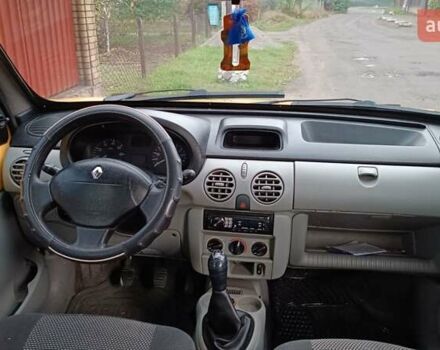 Желтый Рено Кенгу, объемом двигателя 1.5 л и пробегом 339 тыс. км за 3550 $, фото 45 на Automoto.ua