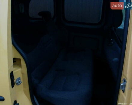 Жовтий Рено Кєнгу, об'ємом двигуна 1.46 л та пробігом 131 тис. км за 5900 $, фото 8 на Automoto.ua