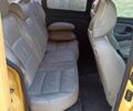 Желтый Рено Кенгу, объемом двигателя 1.5 л и пробегом 359 тыс. км за 3399 $, фото 8 на Automoto.ua