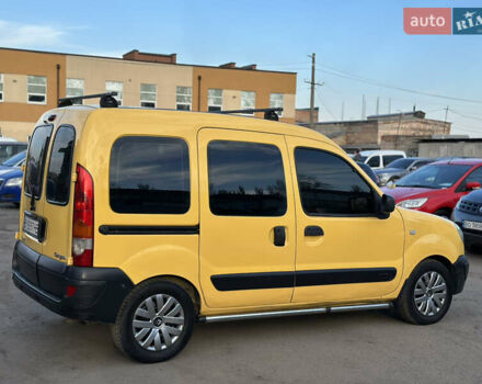 Желтый Рено Кенгу, объемом двигателя 1.46 л и пробегом 299 тыс. км за 3850 $, фото 19 на Automoto.ua