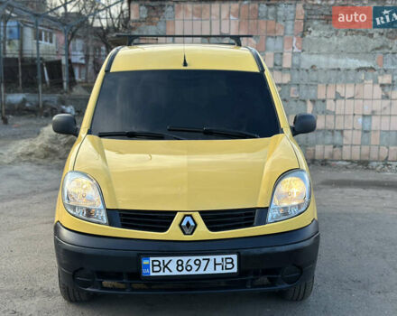Желтый Рено Кенгу, объемом двигателя 1.46 л и пробегом 299 тыс. км за 3850 $, фото 4 на Automoto.ua