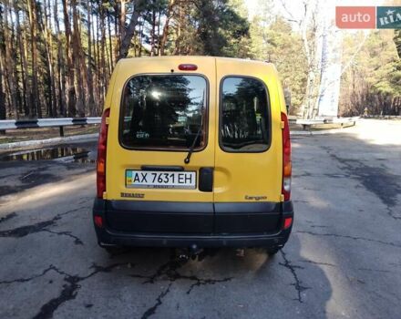 Желтый Рено Кенгу, объемом двигателя 1.46 л и пробегом 225 тыс. км за 5200 $, фото 9 на Automoto.ua