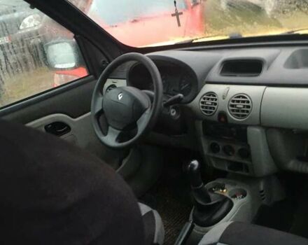 Желтый Рено Кенгу, объемом двигателя 1.46 л и пробегом 236 тыс. км за 3700 $, фото 5 на Automoto.ua