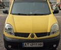 Желтый Рено Кенгу, объемом двигателя 1.5 л и пробегом 228 тыс. км за 3500 $, фото 8 на Automoto.ua