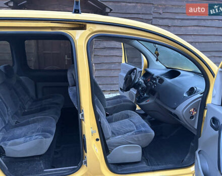 Желтый Рено Кенгу, объемом двигателя 1.5 л и пробегом 312 тыс. км за 4700 $, фото 19 на Automoto.ua