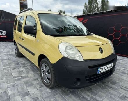 Желтый Рено Кенгу, объемом двигателя 1.6 л и пробегом 165 тыс. км за 7800 $, фото 3 на Automoto.ua