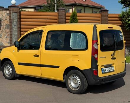 Желтый Рено Кенгу, объемом двигателя 1.5 л и пробегом 400 тыс. км за 5400 $, фото 8 на Automoto.ua