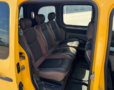 Желтый Рено Кенгу, объемом двигателя 1.5 л и пробегом 400 тыс. км за 5400 $, фото 18 на Automoto.ua